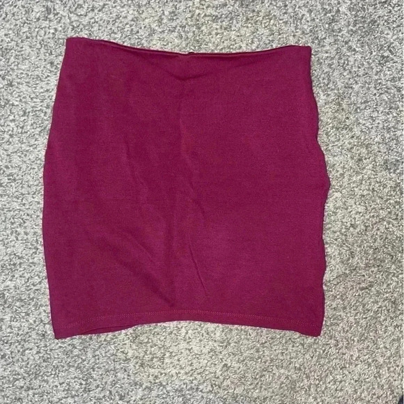 Aritzia - Sunday Best Primrose Skirt - Picture 2 of 3